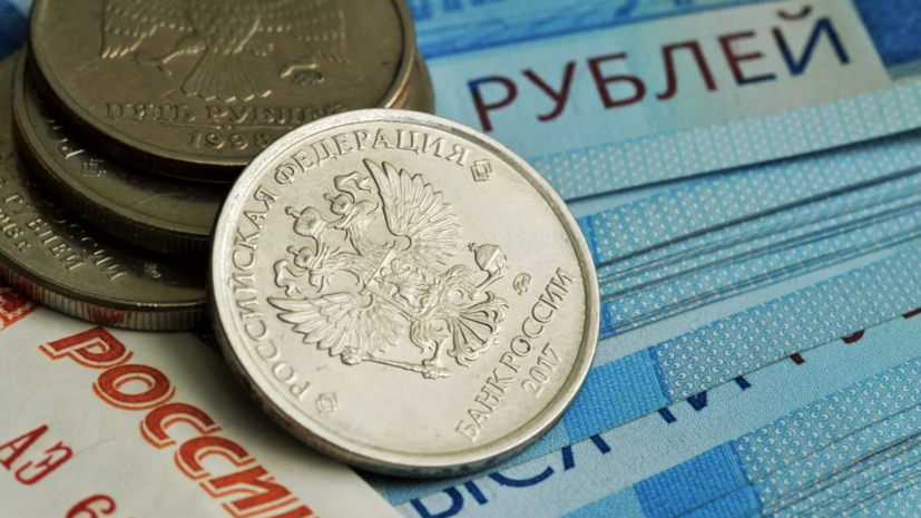 Новак: Россия и Иран договорились максимально переходить на расчёты в национальных валютах