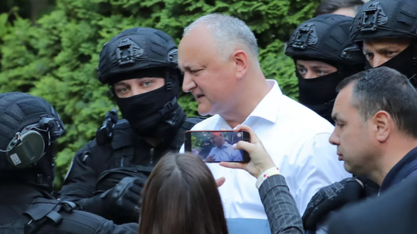 Суд в Молдавии определит меру пресечения экс-президенту Додону 26 мая