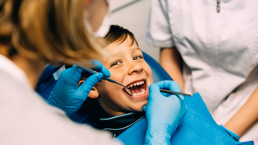 Стоматолог Ахтямова дала советы по уходу за зубами детей во время летнего отдыха