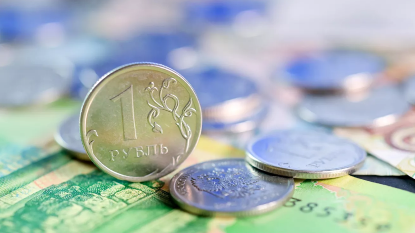 Экономист Беляев оценил идею увеличить размер страховой суммы по вкладам в рублях