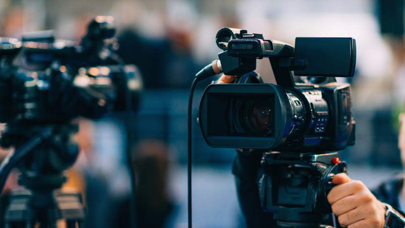 Трансляцию премии телеканала RU.TV покажут на уличных экранах крупнейших городов России