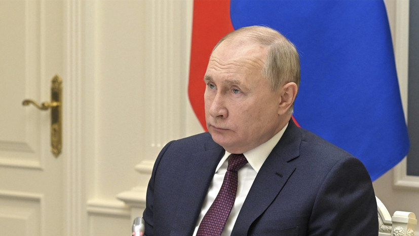 Путин: Россия готова способствовать поиску вариантов беспрепятственного экспорта зерновых