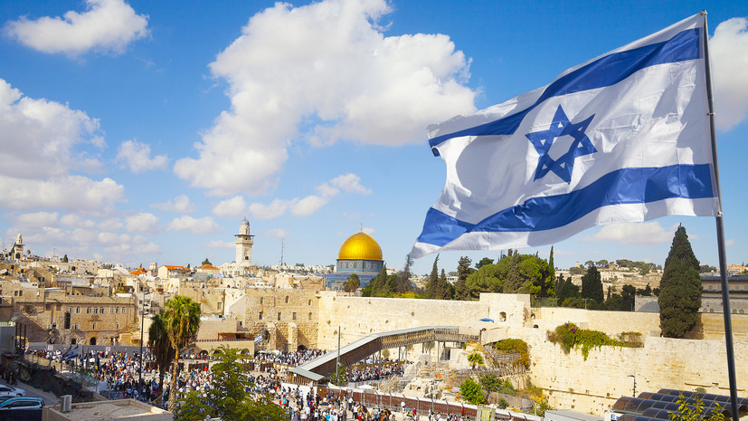 Марш с флагами проходит в Иерусалиме