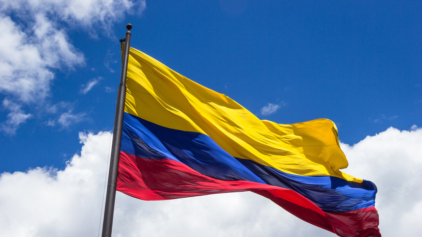 Три взрывных устройства обнаружены в день президентских выборов в Колумбии