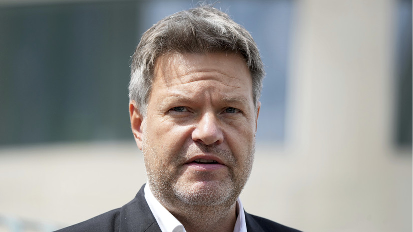 Вице-канцлер ФРГ Хабек усомнился, что Венгрия привержена «европейской солидарности»