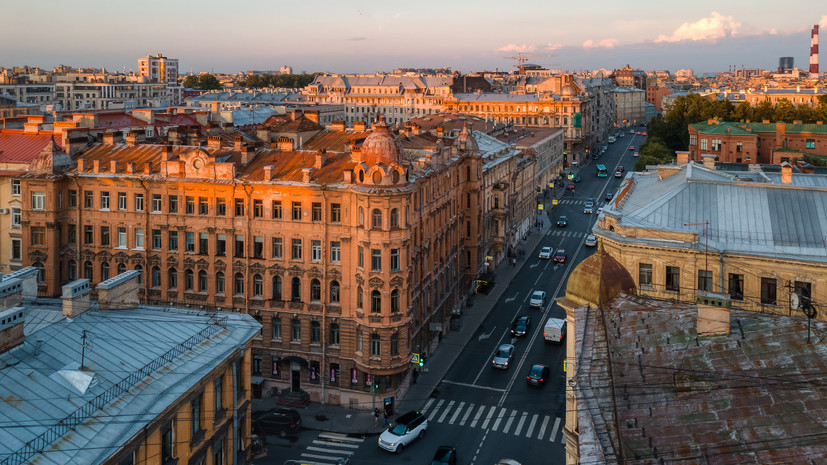 В Петербурге перекроют ряд улиц на период проведения Международного фестиваля цветов