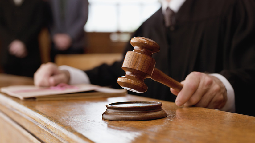 Суд отклонил просьбу об отводе судьи по делу экс-президента Молдавии Додона
