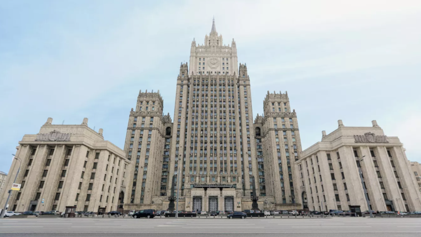 Рябков заявил, что риски столкновения России и США растут из-за поставок оружия Украине