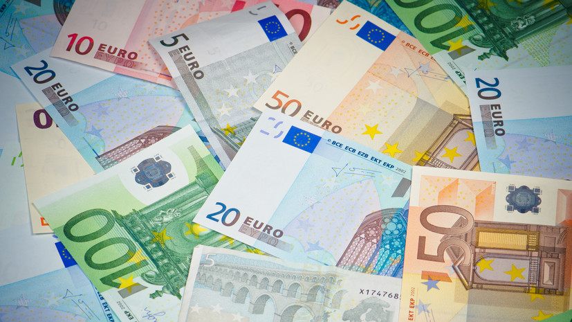 Еврокомиссия одобрила план восстановления экономики Польши на сумму более €35 млрд