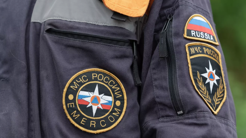 Интерфакс: два человека спасены с верхних этажей горящего бизнес-центра в Москве