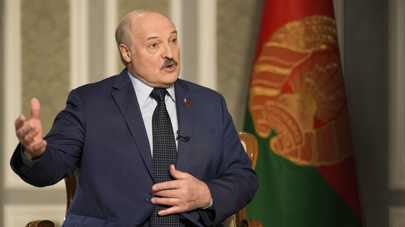 Лукашенко заявил о возможности передать россиянку Сапегу в Россию