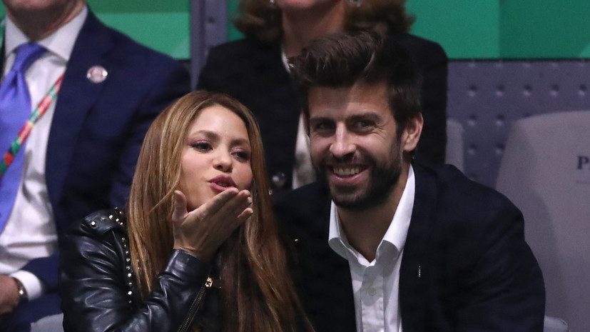 Шакира сообщила о расставании с защитником «Барселоны» Пике