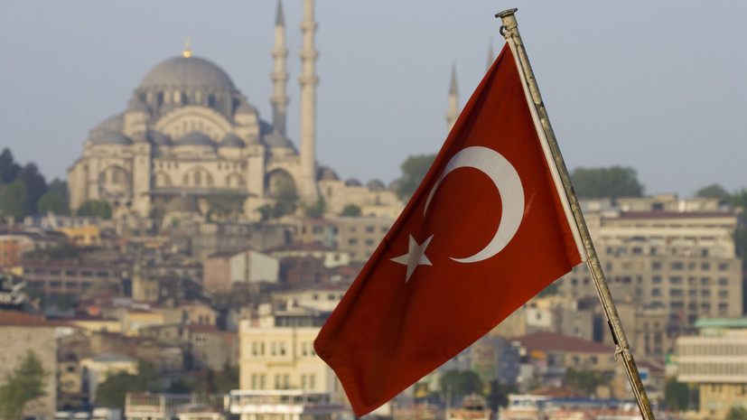 Минфин Турции спрогнозировал инфляцию на уровне 48—49% в стране к концу 2022 года