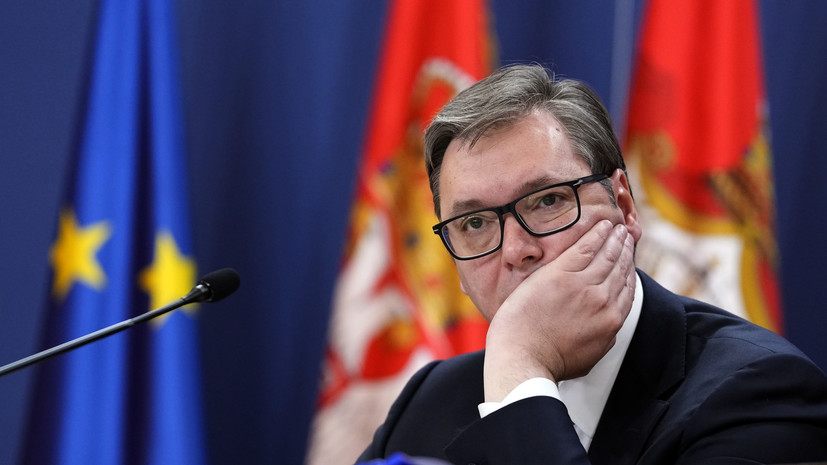 Вучич заявил о давлении из-за визита Лаврова в Сербию