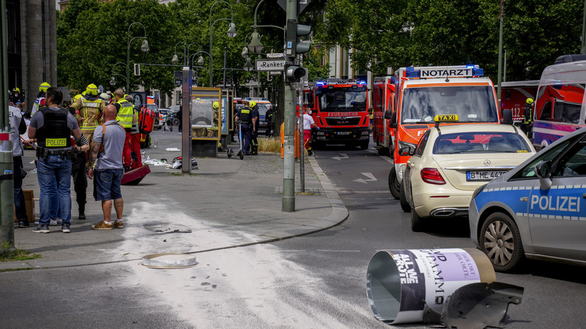 В результате наезда на прохожих в Берлине погибла учительница и пострадали 14 школьников