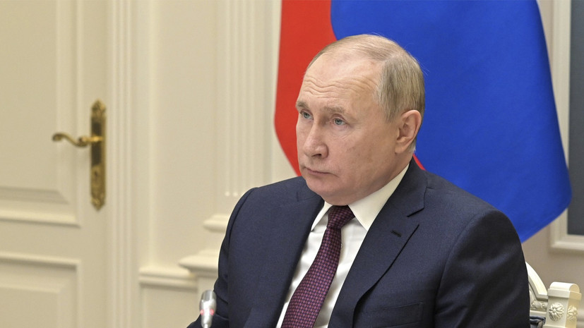 Путин отменил требование к экспортёрам продавать 50% валютной выручки