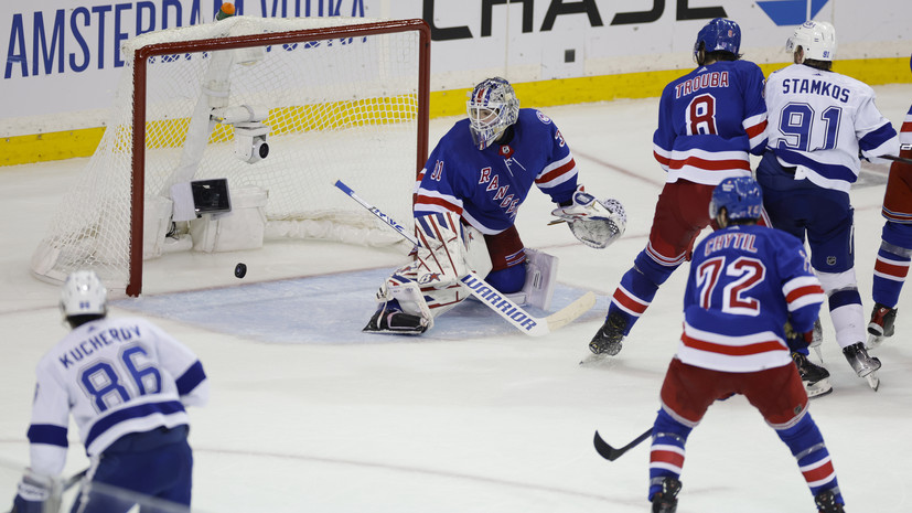 Два очка Сергачёва помогли «Тампе» обыграть «Рейнджерс» и повести в серии плей-офф НХЛ