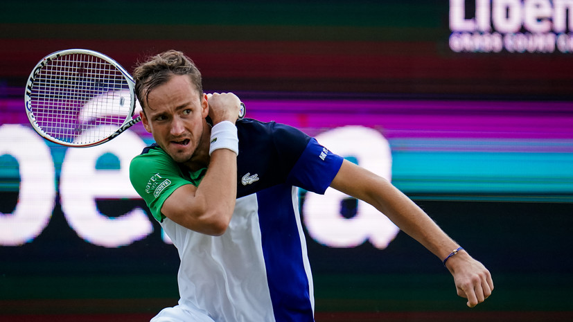 Тарпищев прокомментировал выход Медведева в финал теннисного турнира в Хертогенбосе