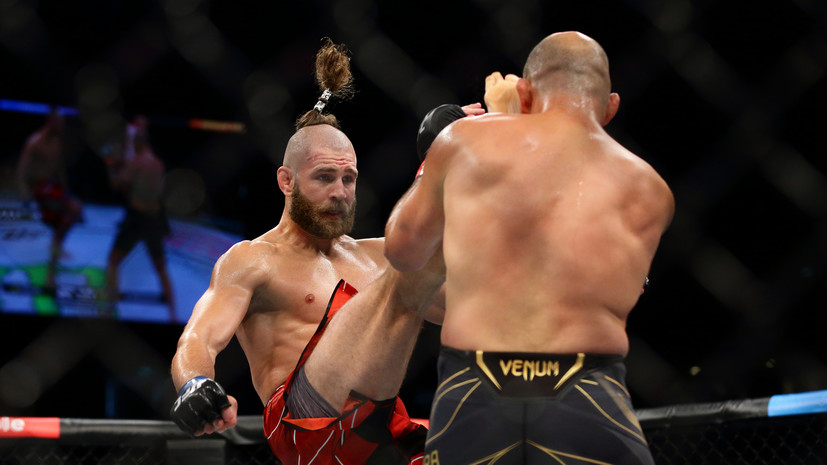 Прохазка — первый в истории UFC чемпион из Чехии