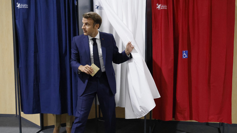 Левый союз Меланшона обходит коалицию Макрона на парламентских выборах во Франции