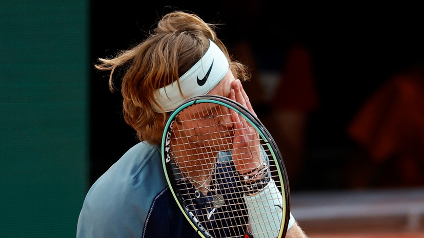 Рублёв проиграл Басилашвили на старте турнира в Галле