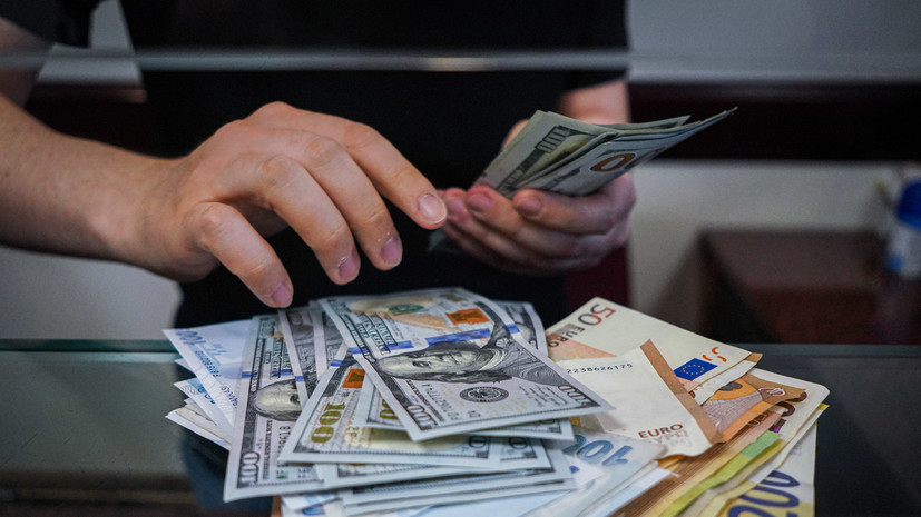 Экономист Дудчак поддержал заявление Путина о подорванном доверии к мировым валютам