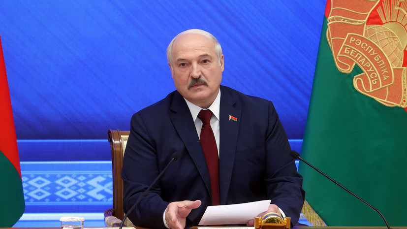 Лукашенко заявил, что экономика Белоруссии выдержит западные санкции