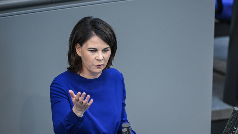 МИД ФРГ: ЕС не должен захлопывать дверь перед Украиной, Киев защищает европейские ценности