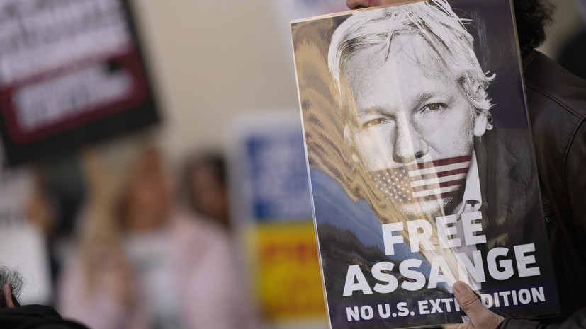 Супруга Ассанжа сообщила об ухудшении состояния его здоровья