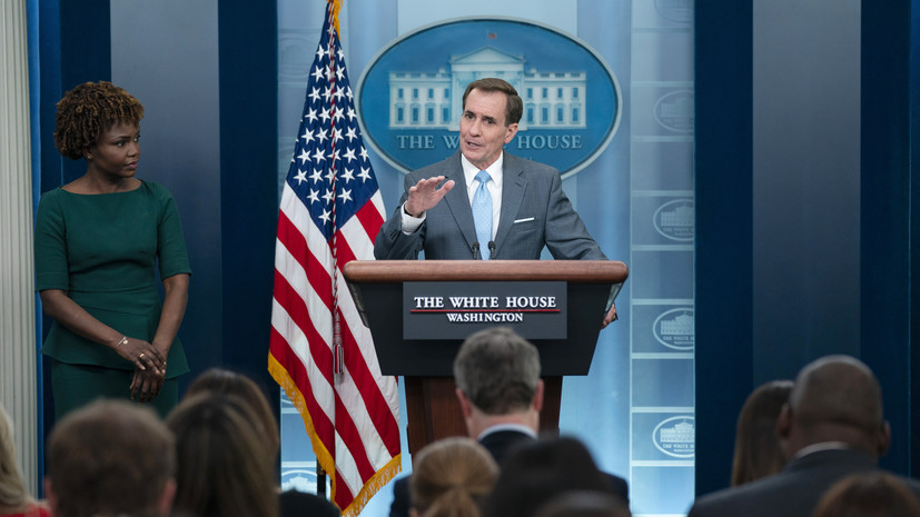 В Белом доме сочли рост импорта нефти из России в КНР примером сотрудничества по Украине