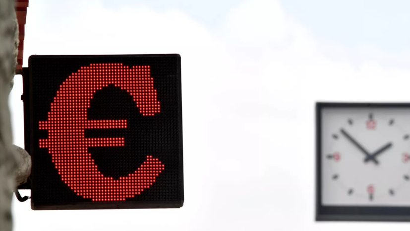 Аналитик Манаенко прокомментировал ситуацию на валютном рынке