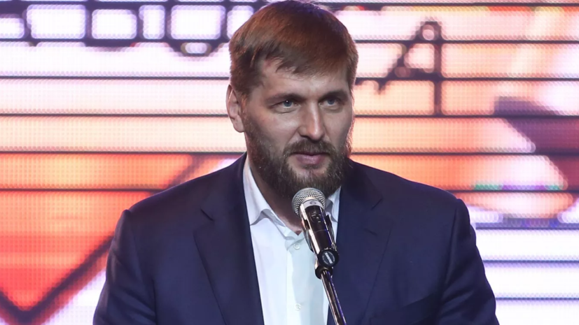 Минаков назвал абсурдом поединок между Загитовой и Батыргазиевым