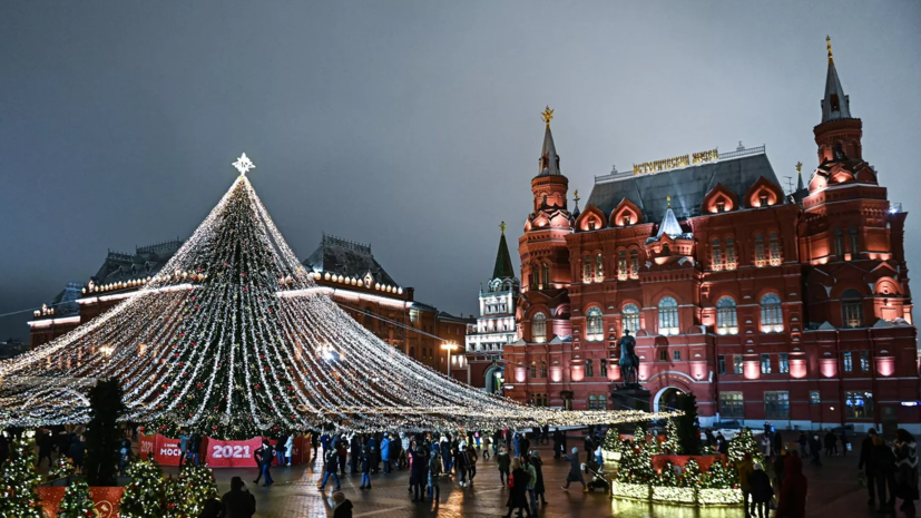 Минтруд России: новогодние праздники в 2023 году продлятся девять дней