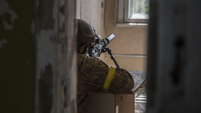 МО России: украинские боевики оборудовали укрепрайоны в густонаселённых кварталах Угледара