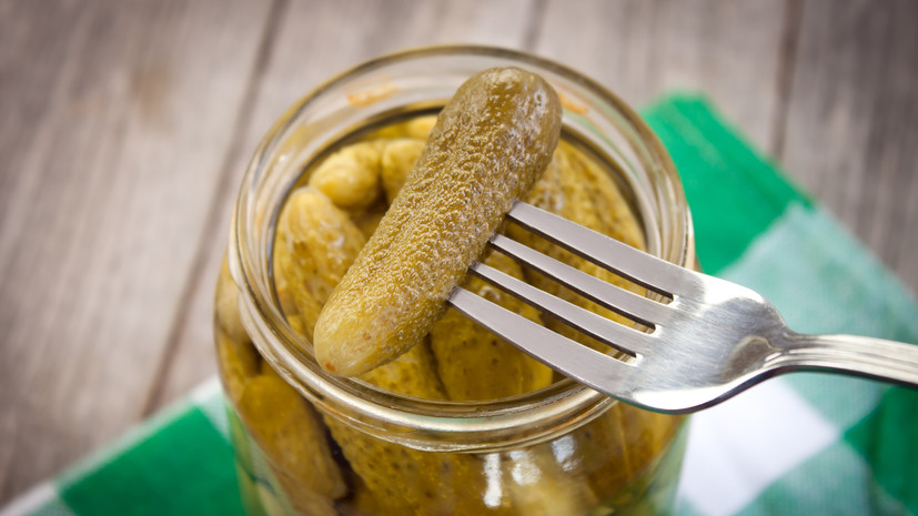 Инфекционист Аракелян рассказала о правилах хранения домашних заготовок