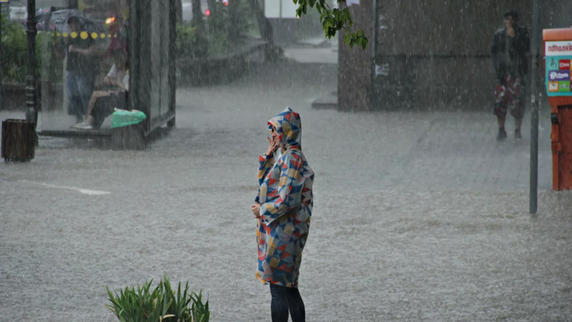В Симферопольском районе в Крыму ввели режим ЧС из-за ливней
