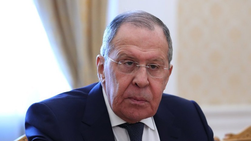 Лавров заявил, что ЕС опускает «железный занавес» в отношениях с Россией