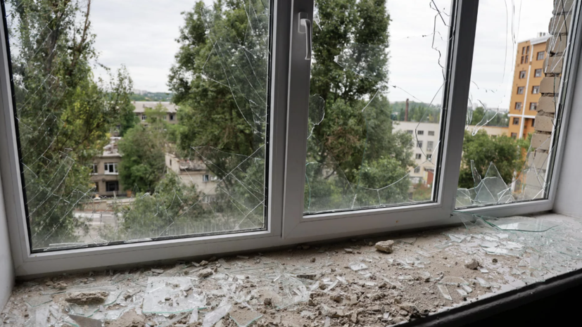 Число раненых при обстреле Донецка со стороны ВСУ возросло до двух
