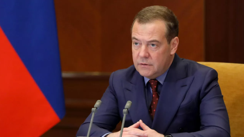 Медведев предрёк Японии отсутствие у страны нефти и газа из России