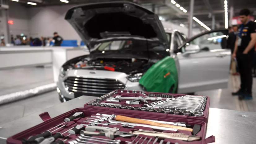 Автоэксперт Славнов дал советы по уходу за машиной в жаркую погоду