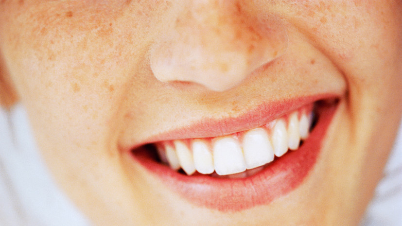 Стоматолог Романова рассказала о самых вредных продуктах для зубов