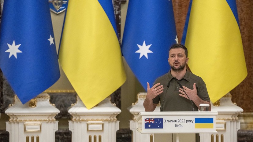 Зеленский считает, что украинцы грустят из-за ухода Джонсона в отставку