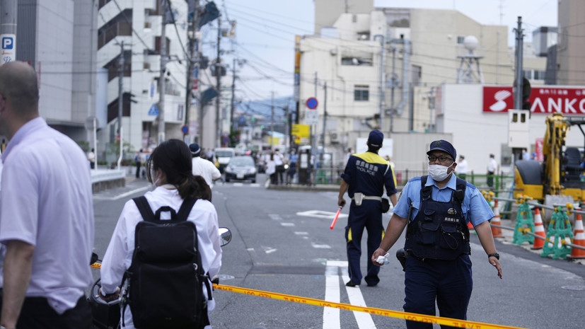 Президент Израиля выразил соболезнования в связи с гибелью экс-премьера Японии Абэ
