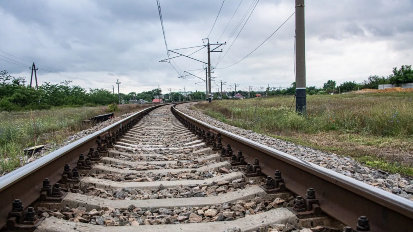 Взрывное устройство сработало на железнодорожных путях под Брянском