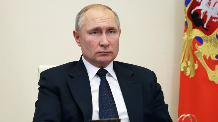Путин выразил соболезнования в связи со смертью экс-президента Анголы душ Сантуша