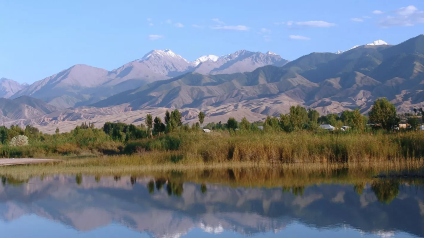 В горах Киргизии обрушился ледник