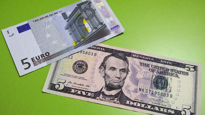 Экономист Беляев объяснил падение курса евро