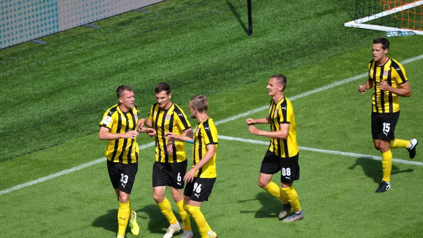 «Химки» объявили о подписании контракта с бывшим нападающим «Спартака» Давыдовым