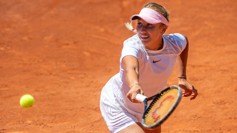 Потапова не сумела пробиться в финал теннисного турнира в Лозанне
