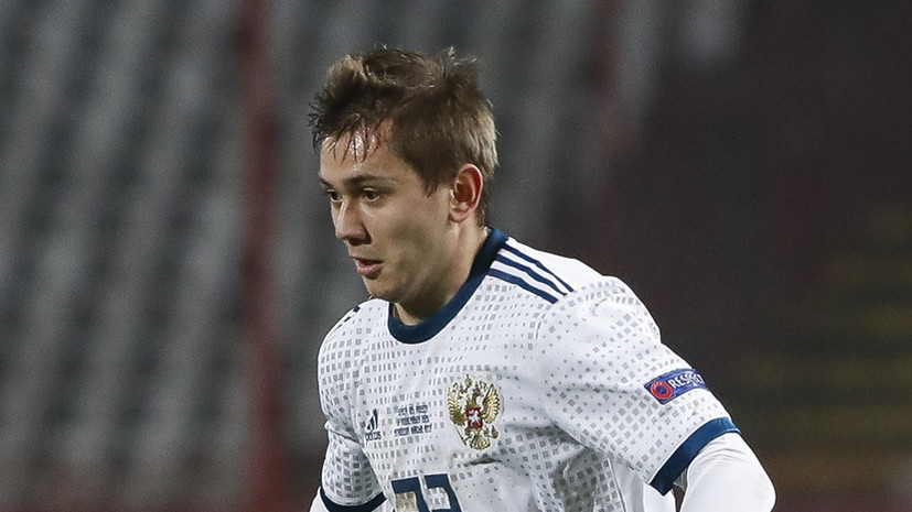 Обляков — о критике российских футболистов: хейтеры есть даже у Месси с Роналду